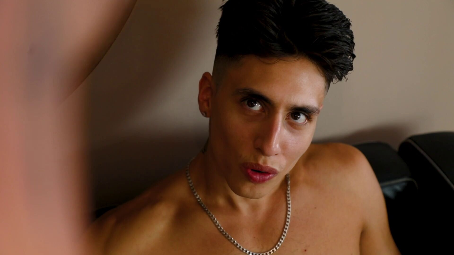 Hung Twinks Top Raw Ass